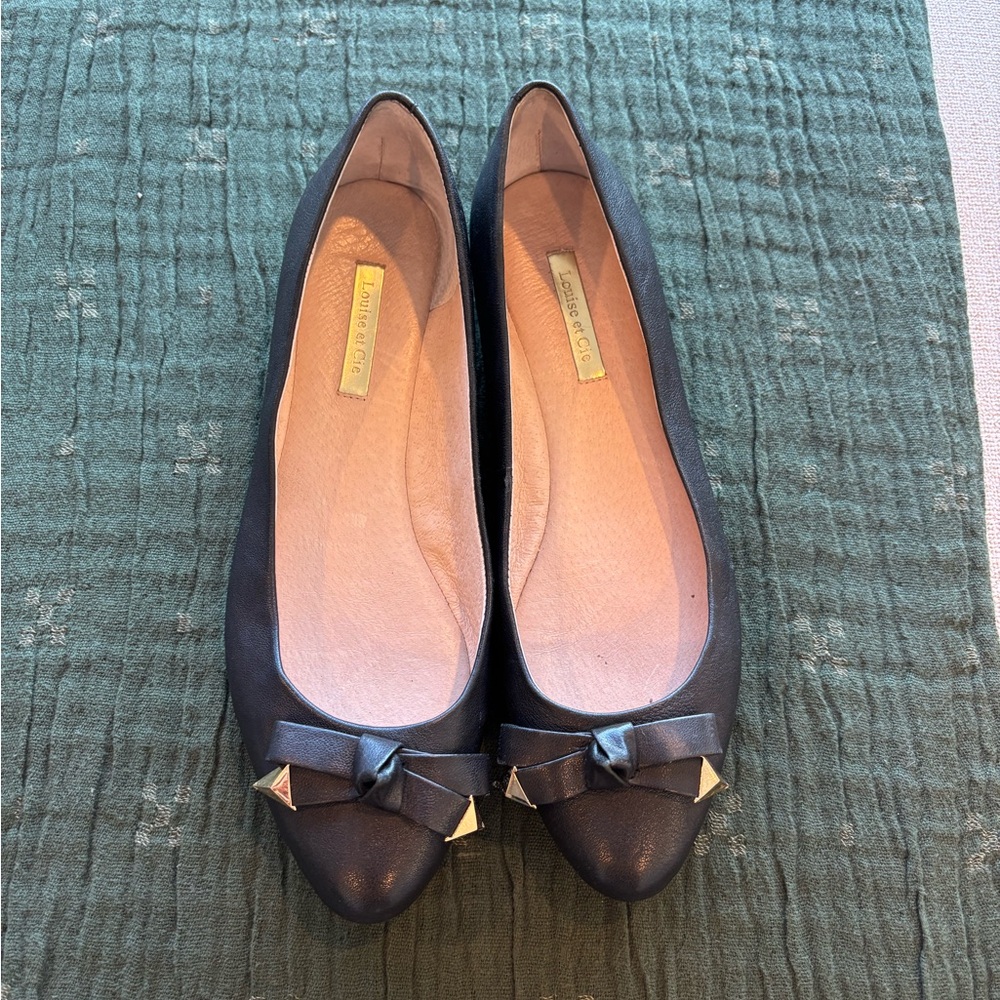 Louise et Cie Black Flats with Bow Detail 058
